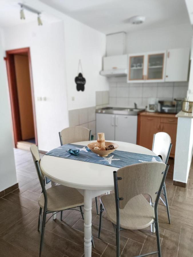 Apartments And Rooms Marica Makarska Exterior photo